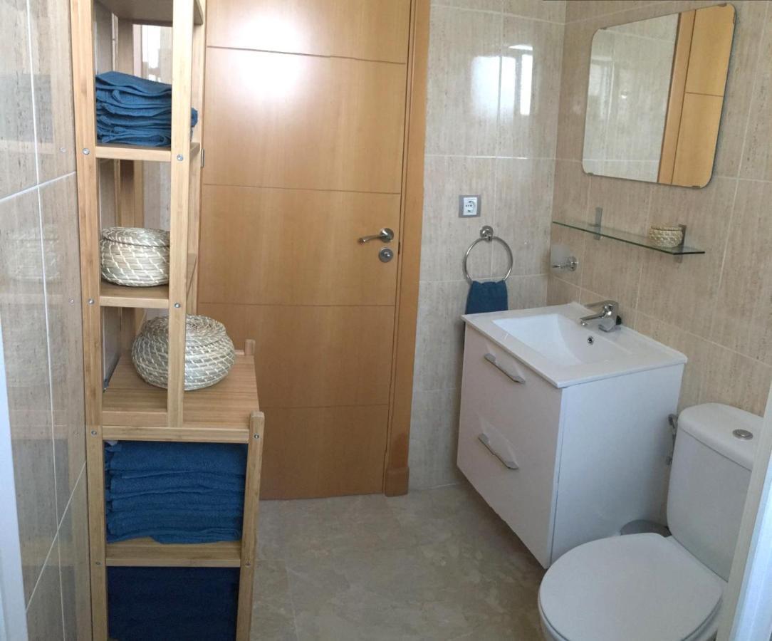 2201-Lovely 2 Bedrooms With Terrace And Pool Манільва Екстер'єр фото
